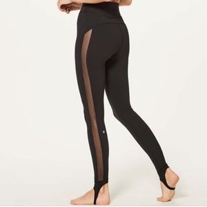 Lululemon Adore your Core stirrups